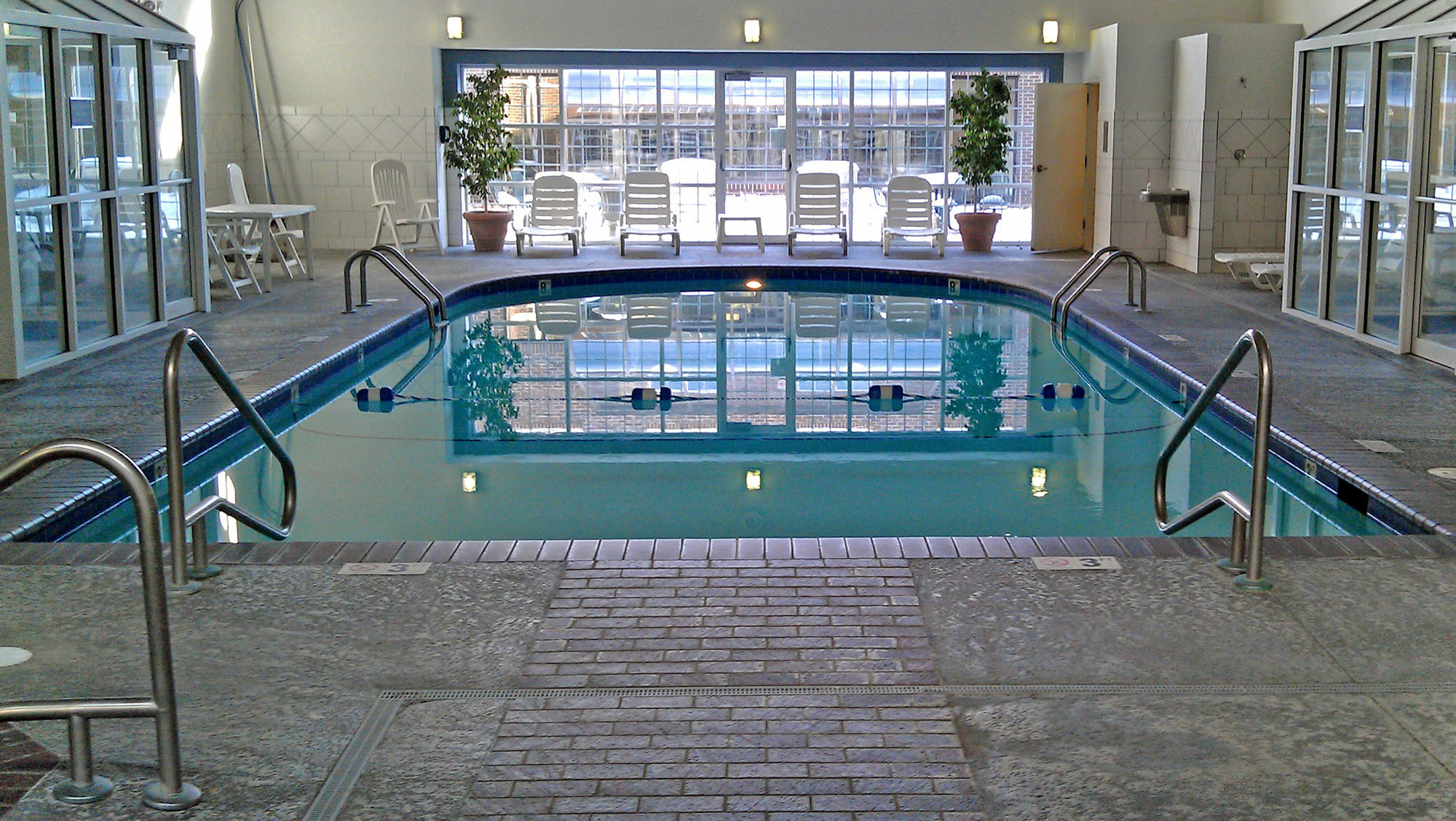 Baymont By Wyndham Des Moines Airport Hotel Exterior foto