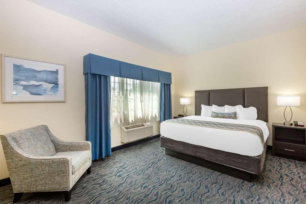 Baymont By Wyndham Des Moines Airport Hotel Quarto foto