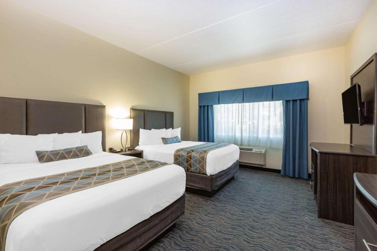 Baymont By Wyndham Des Moines Airport Hotel Exterior foto